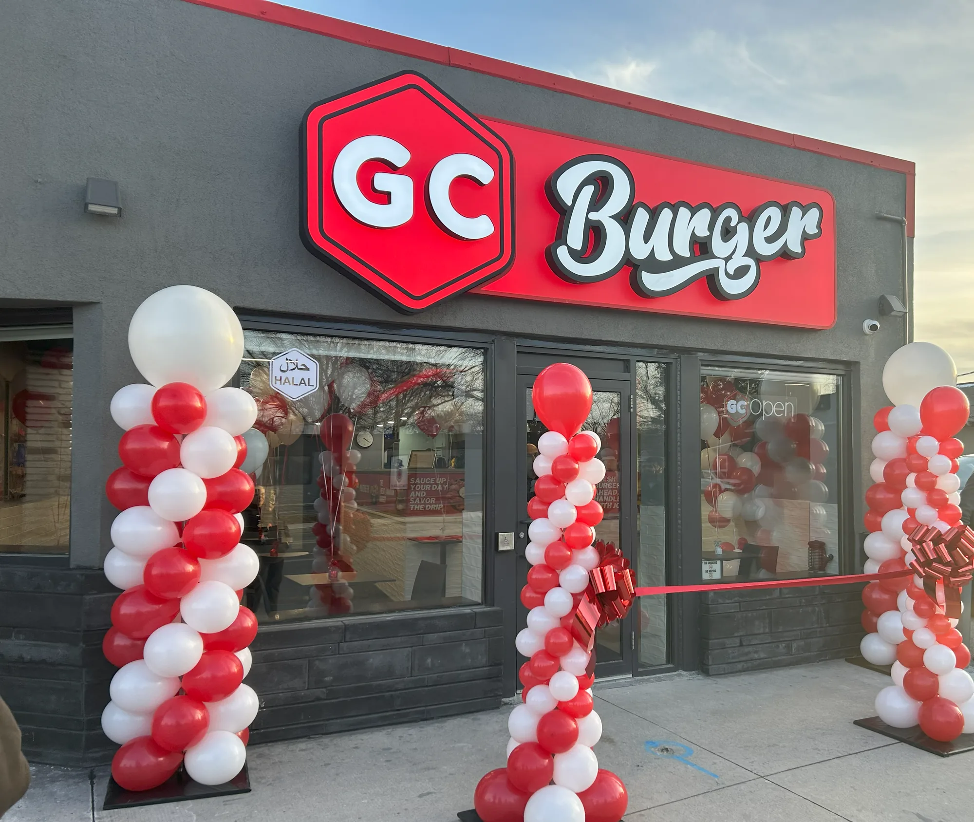 1965 Tecumseh Rd West, GC Burger